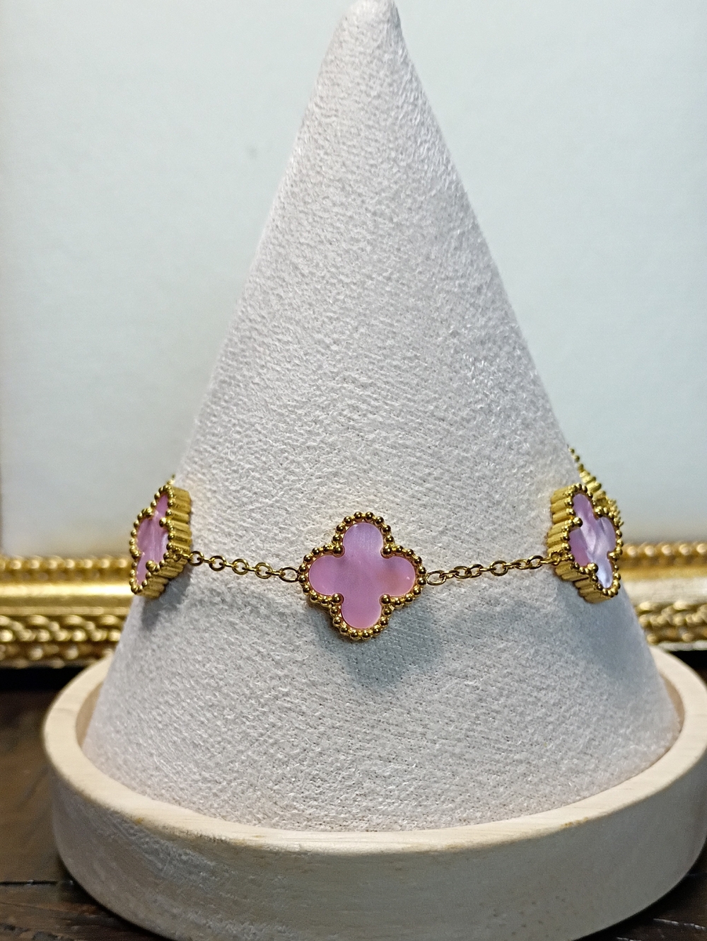 New Gold-Plated Pink Clover Bracelet 🚨